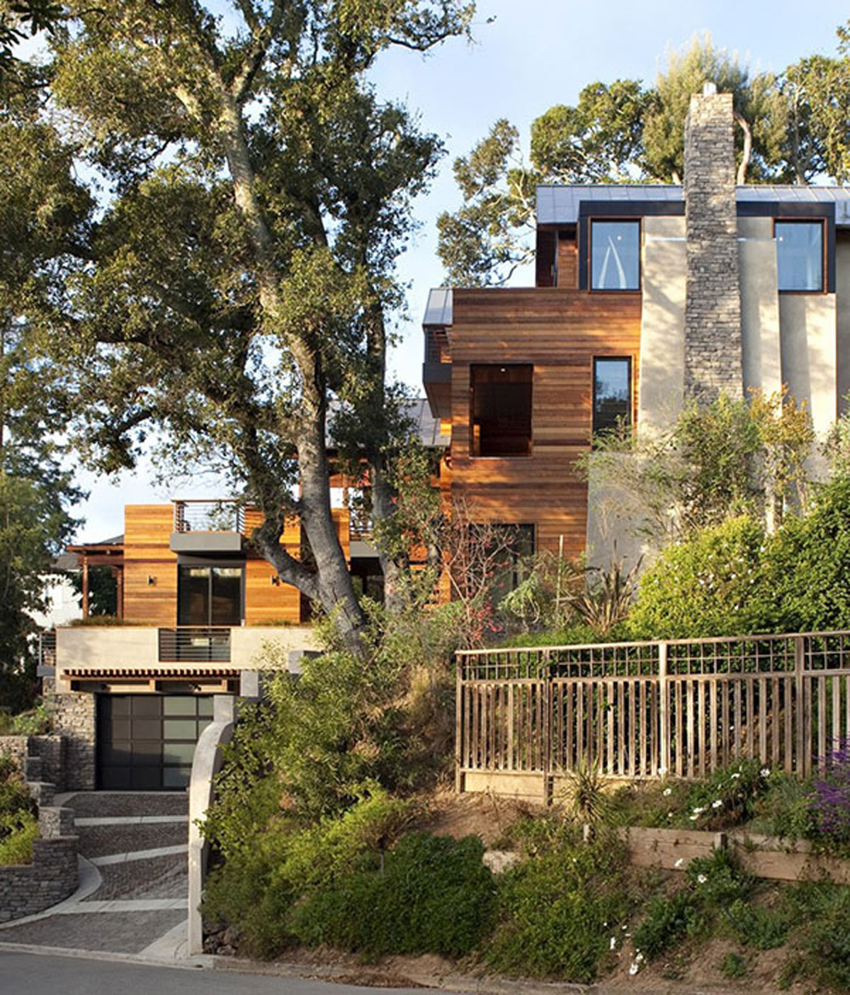 Modern and Eco-Friendly House Design in California - Garden ...
