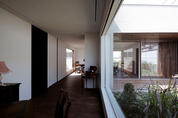 Café-House, Contemporary Home Design from Makoto Yamaguchi - Garden