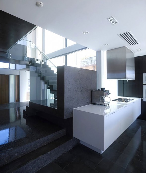 Luxurious Home Design with Futuristic Architecture in Australia - Kitchen