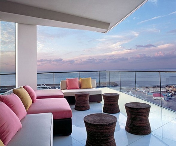 Amazing Views Condominium, Simple and Sophisticated