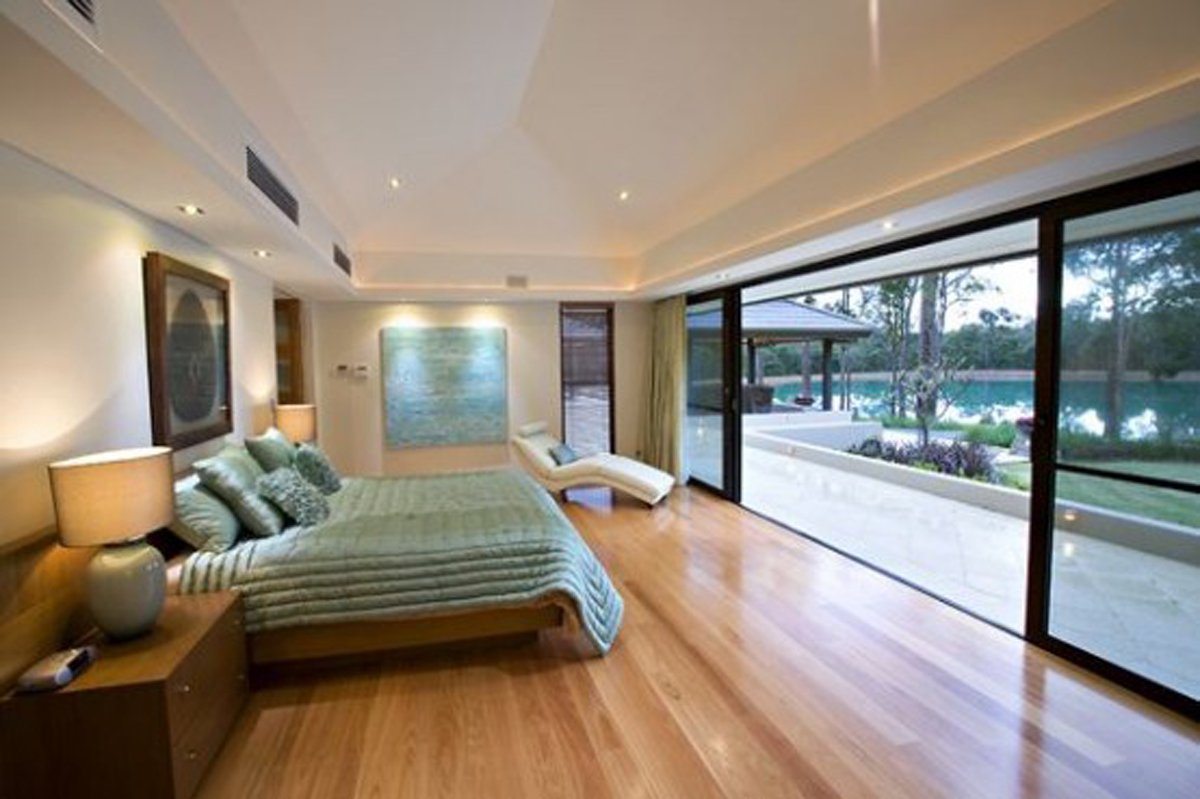 Luxury House Design With Resort Style Bedroom