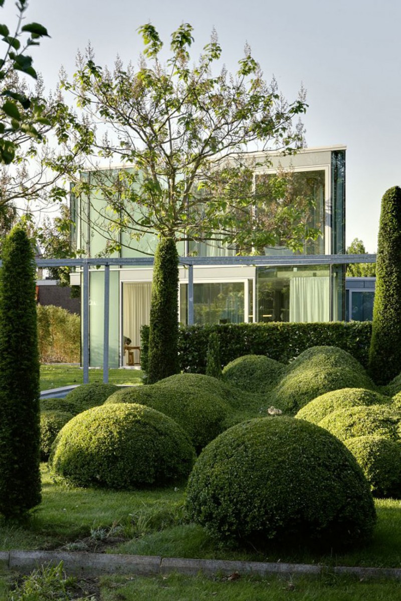 Extraordinary House Design, The H House   Garden