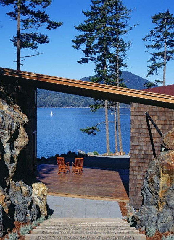 Canadian Lake House Design, Best Retreat Location - Panoramic Views
