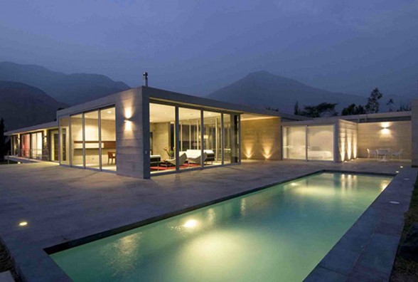 Large Concrete House Design with Glass Façade and Breathtaking Views in Andes - Pool