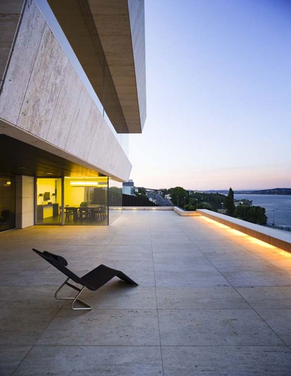 Modern Glass House Design in Cliff Side of Galicia Spain - Terrace