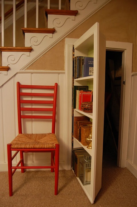 secret rooms with bookcase